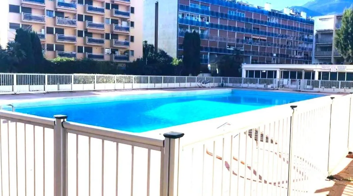 Appartement Vue Mer Avec Piscine Roquebrune-Cap-Martin 0*,