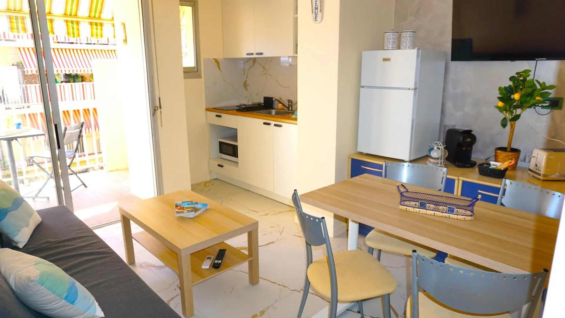 Apartment Appartement Vue Mer Avec Piscine Roquebrune-Cap-Martin